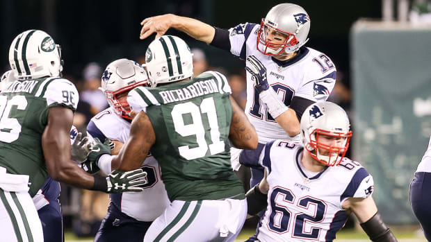 patriots-jets-tom-brady-rob-gronkowski-injury.jpg
